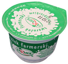 FARMER Twarożek Farmerski ze szczypiorkiem