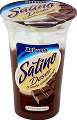 Bakoma Satino Deser o smaku czekoladowym z bitą śmietanką
