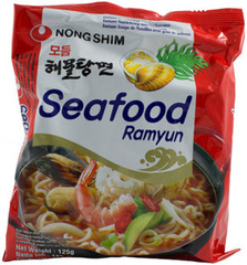 Nongshim Seafood Azjatyckie danie z makaronu pszennego z owocami morza